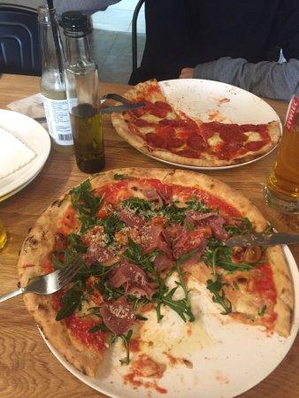 Rosso Pizza & Restaurant